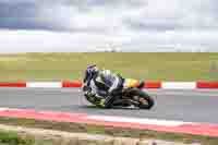 cadwell-no-limits-trackday;cadwell-park;cadwell-park-photographs;cadwell-trackday-photographs;enduro-digital-images;event-digital-images;eventdigitalimages;navarra;no-limits-trackdays;peter-wileman-photography;racing-digital-images;trackday-digital-images;trackday-photos